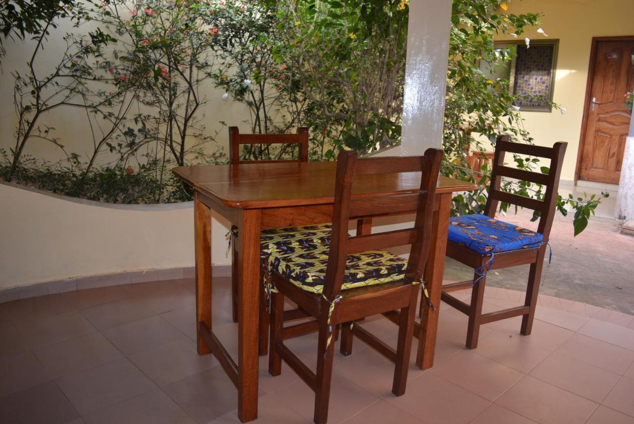 Bed and Breakfast Chez Sabine à Abomey Extérieur photo