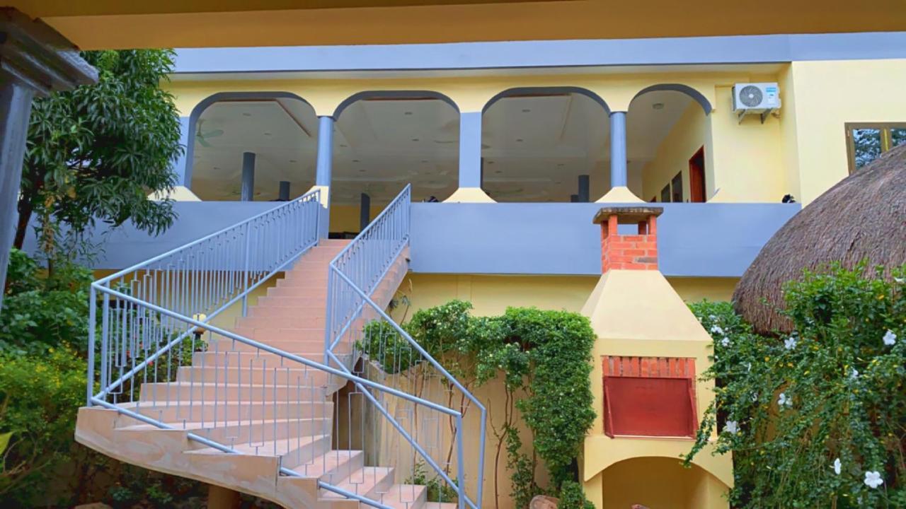 Bed and Breakfast Chez Sabine à Abomey Extérieur photo